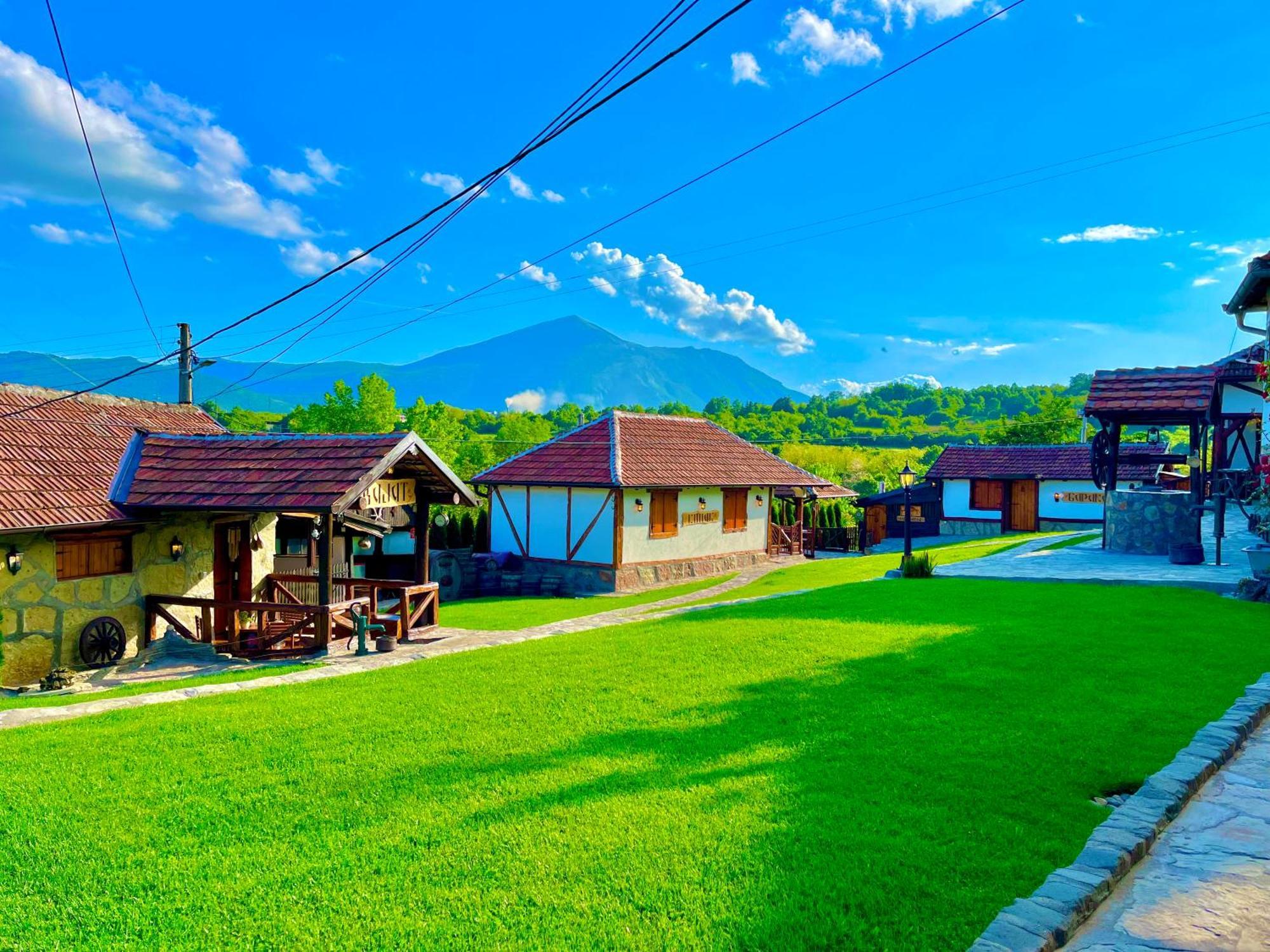 Etno Selo Stanojevic Hotel Boljevac Екстериор снимка