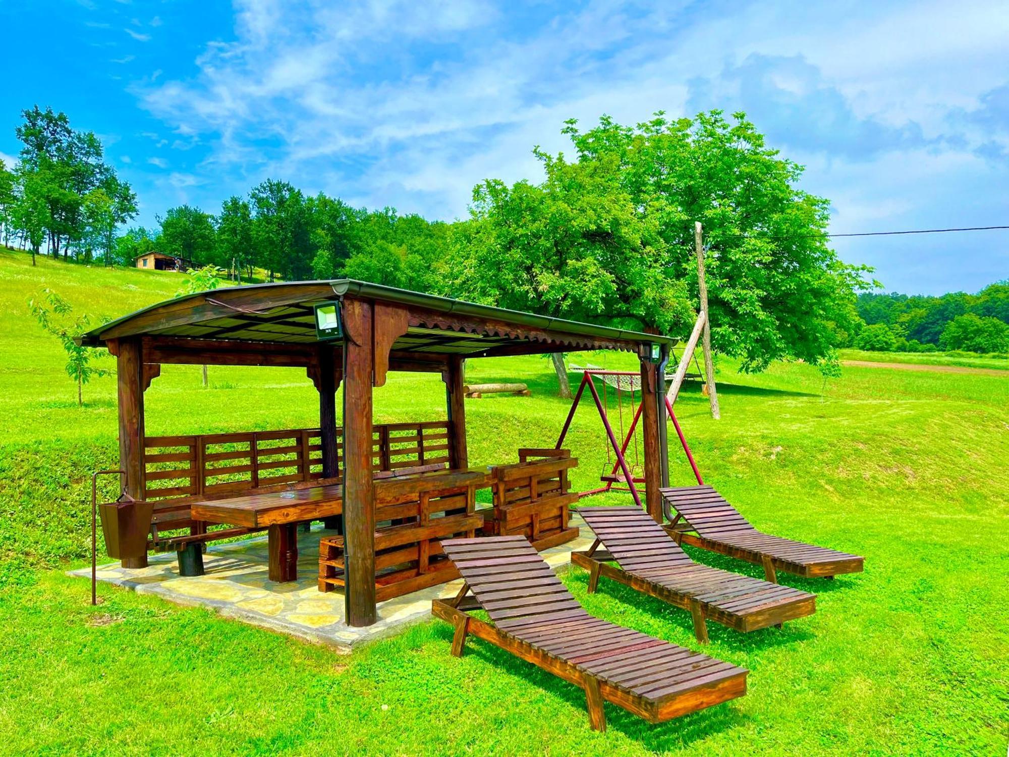 Etno Selo Stanojevic Hotel Boljevac Екстериор снимка